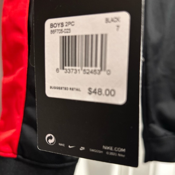 NIKE 2-PC RED/BLACK JOGGER SET SIZE 7 - Picture 10 of 12